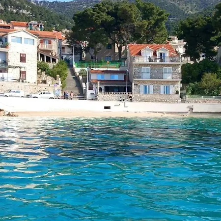 Sea View *