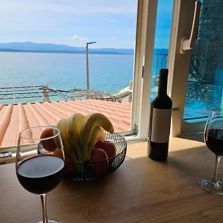 Sea View בול